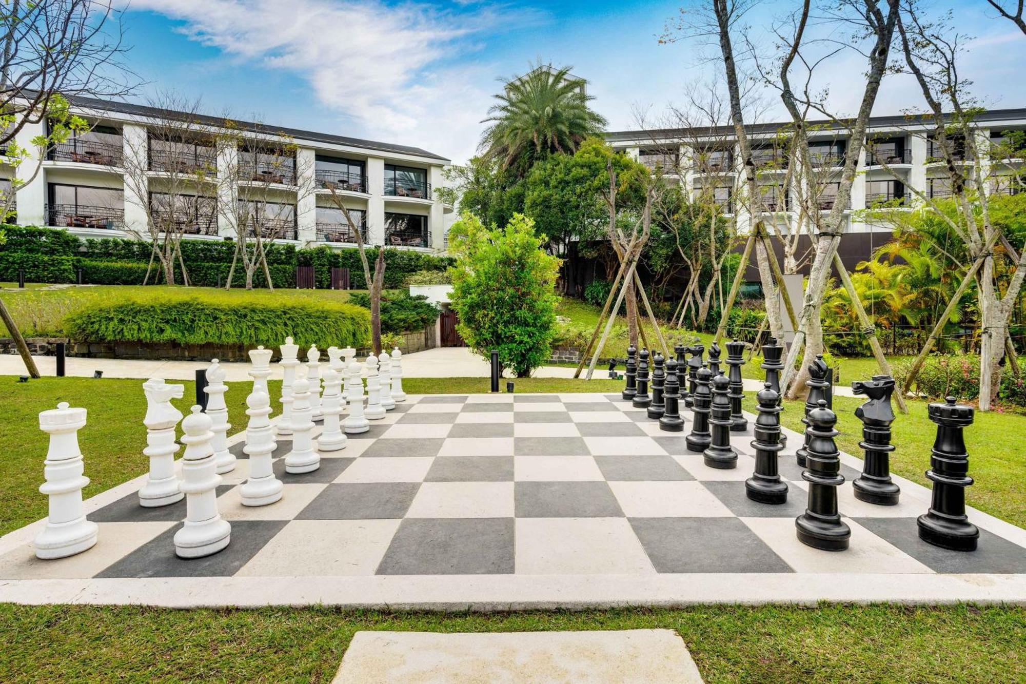 The Westin Tashee Resort, Taoyuan Daxi Exterior foto The chess garden